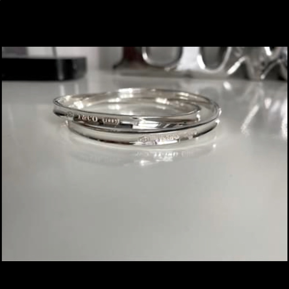Authentic Tiffany & Co interlocking double bangles